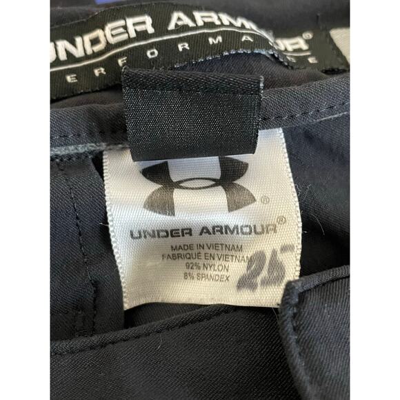 Under Armour‎ Capri Pants Black Size 4 Stretch Nylon Spandex Outdoor Workout UA - Picture 8 of 8